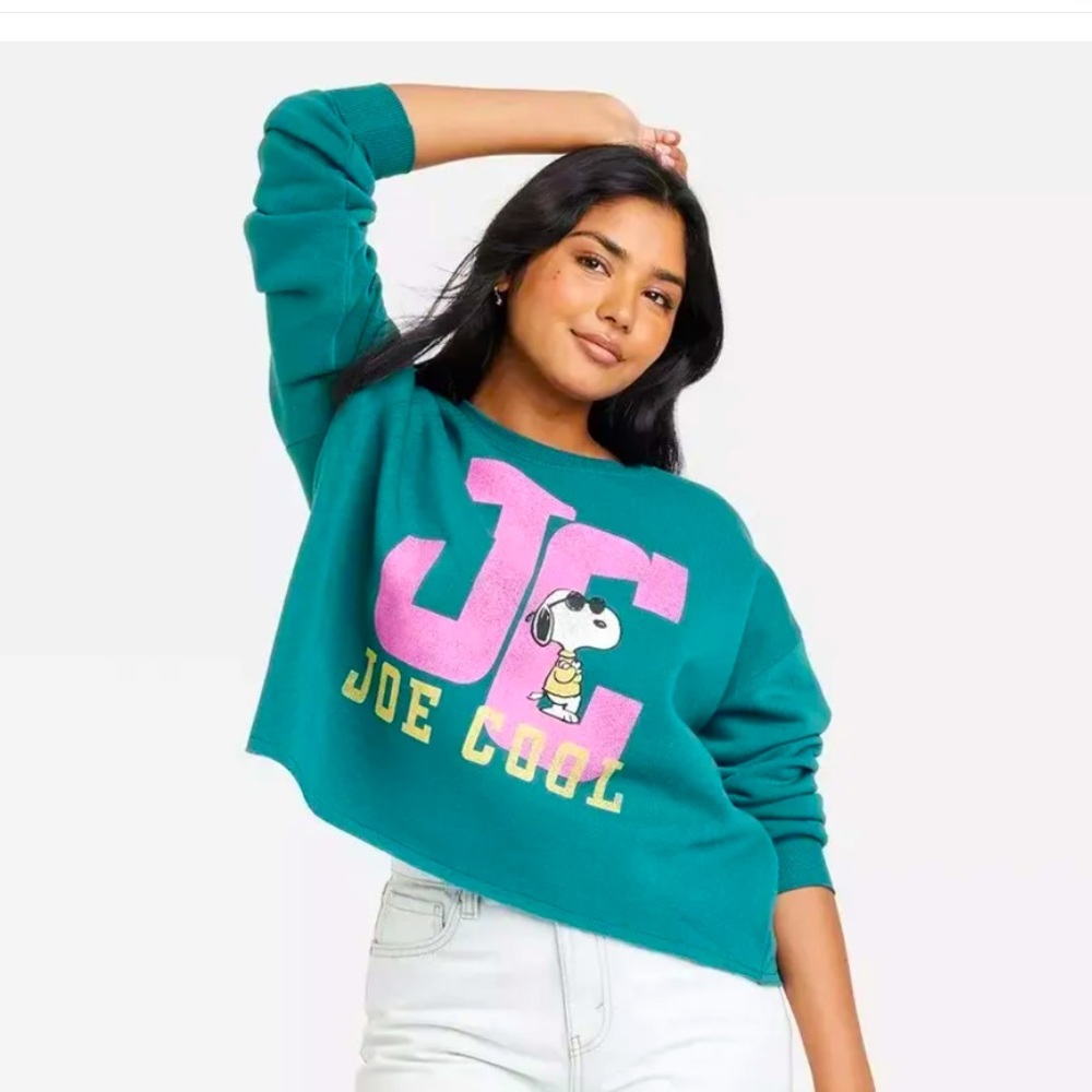 NWT ✅ PEANUTS SNOOPY JOE COOL Sweatshirt ⭐️ (oversized) SMALL 💕